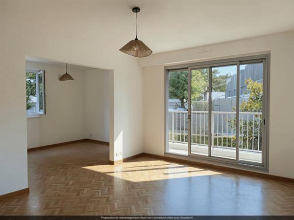 Bel appartement 81 m²à Saint-Nazaire à deux pas de la plage Villès Martin.,  
Saint nazaire 44600