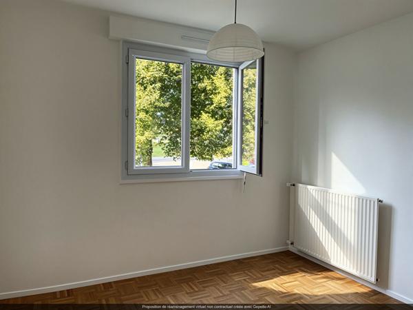 Bel appartement 81 m²à Saint-Nazaire à deux pas de la plage Villès Martin.,  
Saint nazaire 44600
