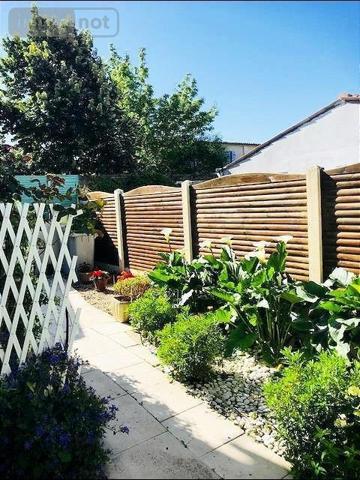 Maison à vendre à Rochefort en Charente-Maritime (17300), ref : 17050-353