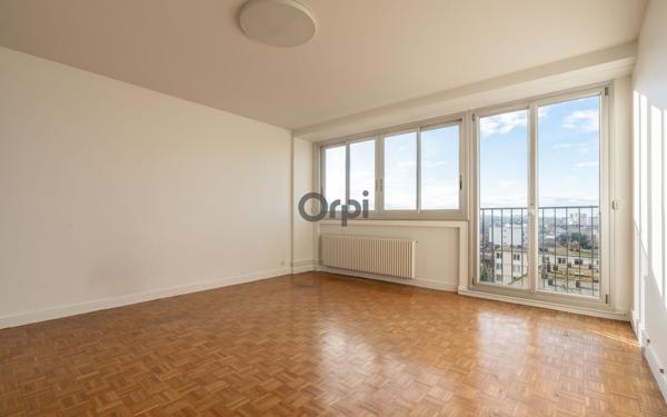 Appartement à vendre    4 pièces • 97 m2 Saint-Maur-des-Fossés