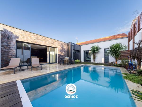 Maison de standing type 5 à 10 minutes à pied de la gare de La Rochelle !