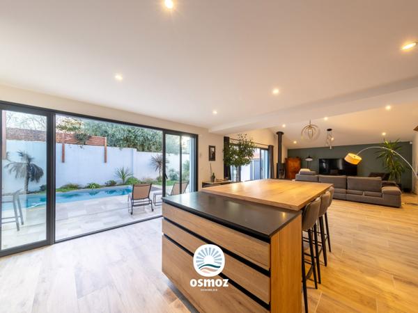 Maison de standing type 5 à 10 minutes à pied de la gare de La Rochelle !