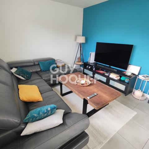 Contemporaine de 116m2, 3 chambres, piscine et garage