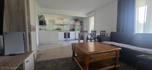 Appartement type 3 avec terrasse et parking