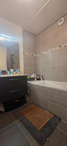 Appartement type 3 avec terrasse et parking