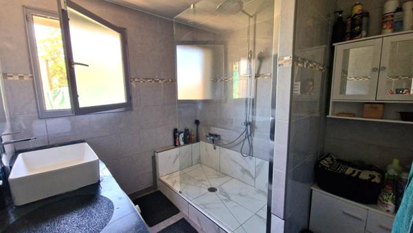 Maison 8 pièces - 150 m² Exclusivité efficity