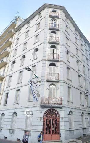 Vente Immeuble 80 pièces 1890 m2 à Lourdes