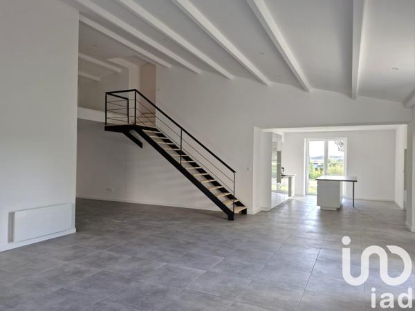 Maison à vendre 4 pièces 153 m² Médis