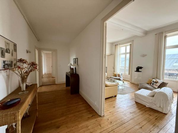 HAUSSMANIEN SPÉCIAL INVESTISSEUR – APPARTEMENT VENDU LOUÉ