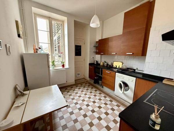 HAUSSMANIEN SPÉCIAL INVESTISSEUR – APPARTEMENT VENDU LOUÉ