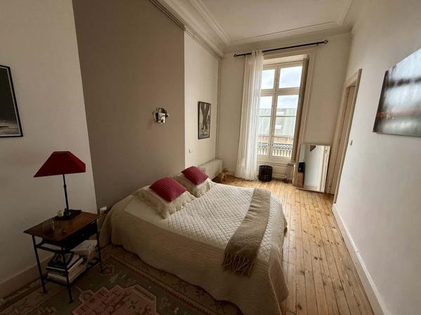 HAUSSMANIEN SPÉCIAL INVESTISSEUR – APPARTEMENT VENDU LOUÉ