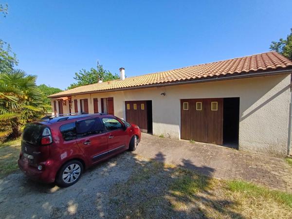 MAISON DE PLAIN PIED A LA CAMPAGNE AVEC GARAGE