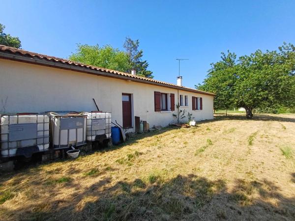 MAISON DE PLAIN PIED A LA CAMPAGNE AVEC GARAGE