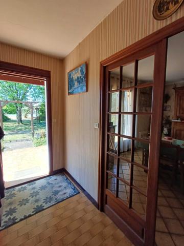 MAISON DE PLAIN PIED A LA CAMPAGNE AVEC GARAGE