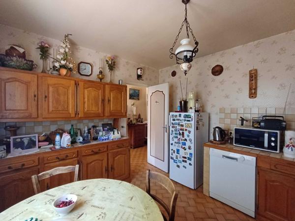 MAISON DE PLAIN PIED A LA CAMPAGNE AVEC GARAGE