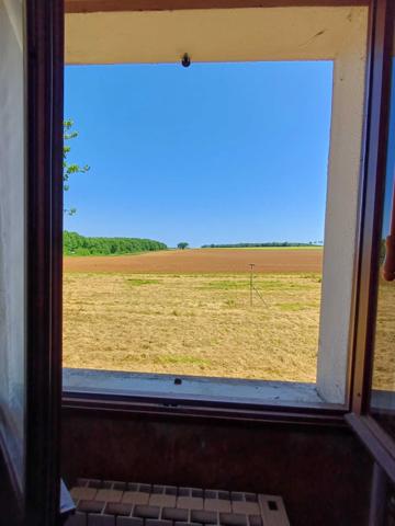MAISON DE PLAIN PIED A LA CAMPAGNE AVEC GARAGE