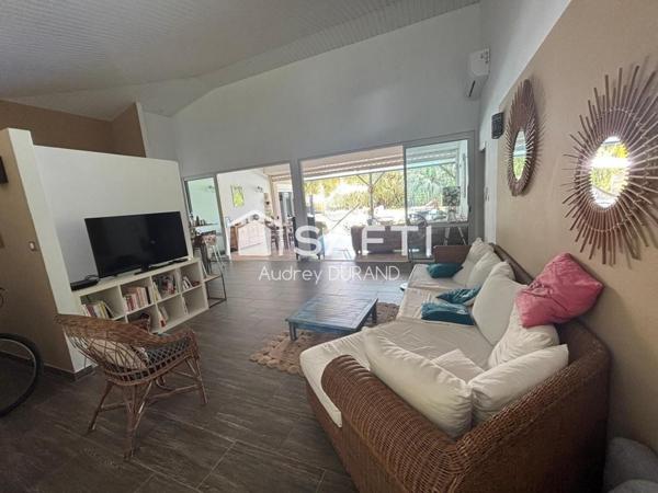 Charmante villa T6 avec studio indépendant – Route de Montabo