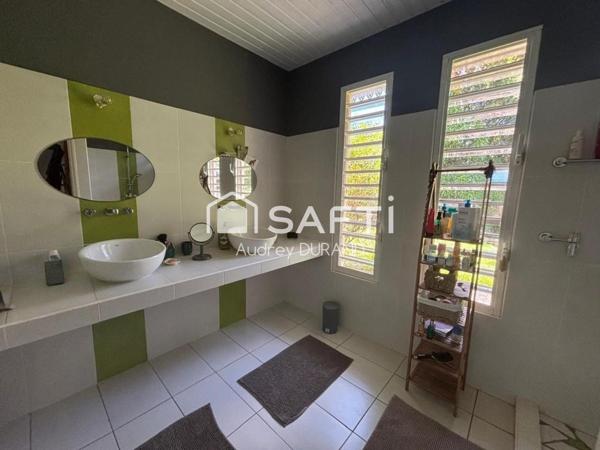 Charmante villa T6 avec studio indépendant – Route de Montabo