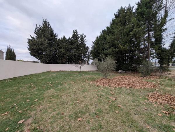 Vente Terrain 423 m2 à Salon-de-Provence
