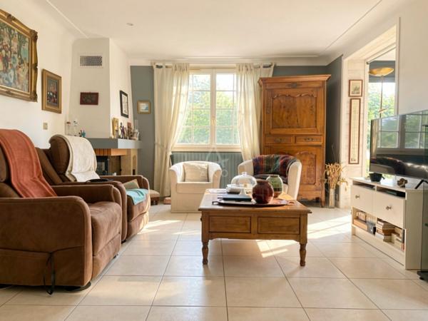 Maison sur sou-sol et veranda 5 chambres