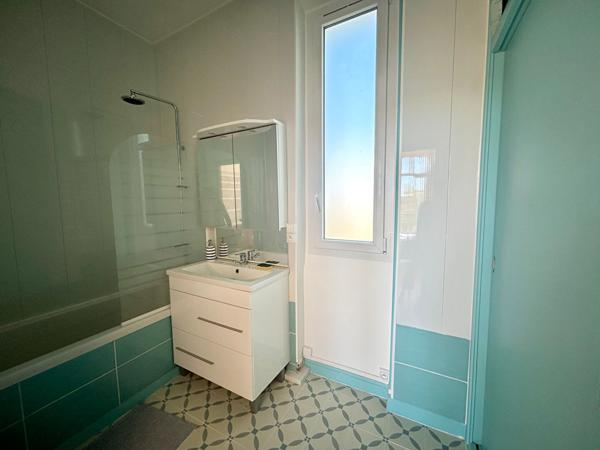 Maison 12 pièces 311 m2