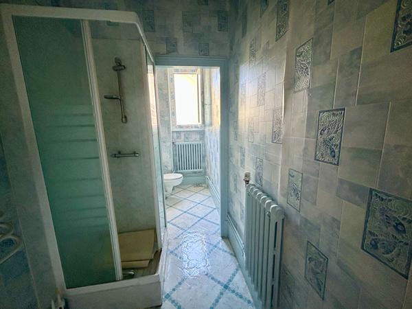 Maison 12 pièces 311 m2