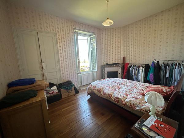 Maison 12 pièces 311 m2