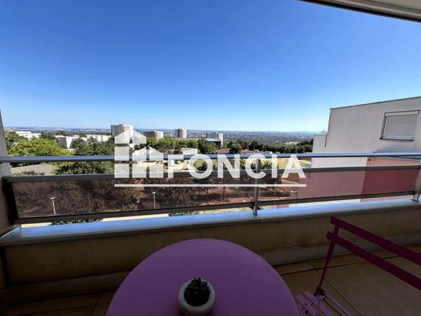 À vendre Studio 39.5 m² - Rillieux-la-pape 69140