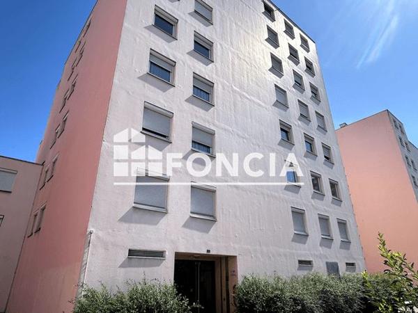 À vendre Studio 39.5 m² - Rillieux-la-pape 69140