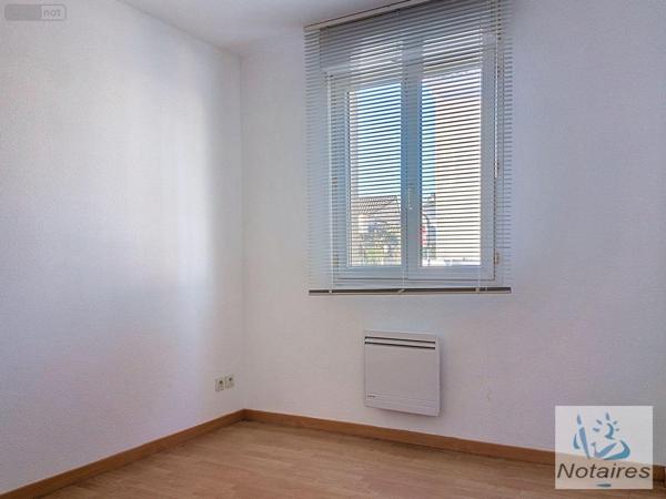 Maison de ville à vendre à Créon en Gironde (33670), ref : 045/2213   
CENTRE