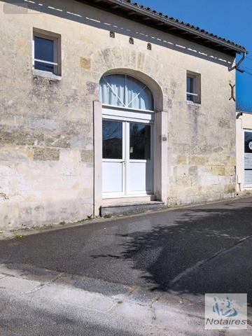 Maison de ville à vendre à Créon en Gironde (33670), ref : 045/2213   
CENTRE