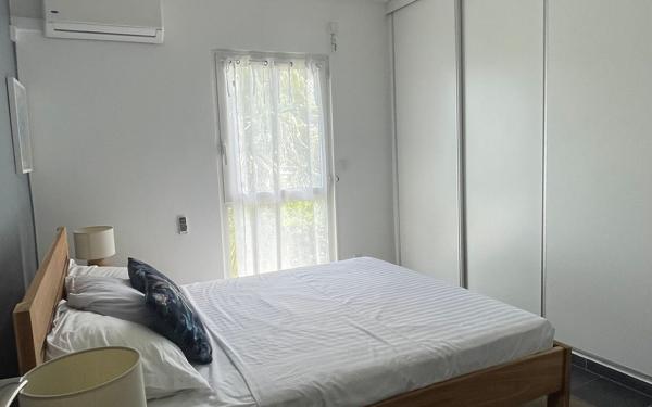 Appartement à louer    3 pièces •  Pointe-à-Pitre