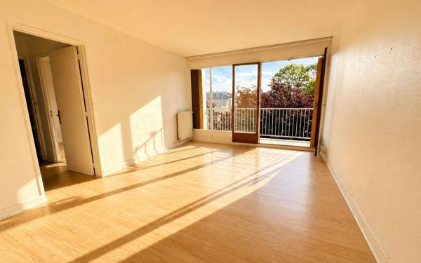 Appartement à vendre    2 pièces • 44,50 m2 Villemomble