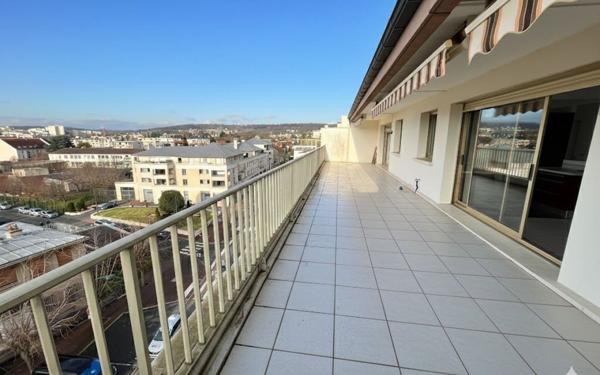 Appartement à vendre    5 pièces • 107,68 m2 Soisy-sous-Montmorency