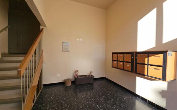 Appartement à vendre    2 pièces • 62,93 m2 Saint-Étienne