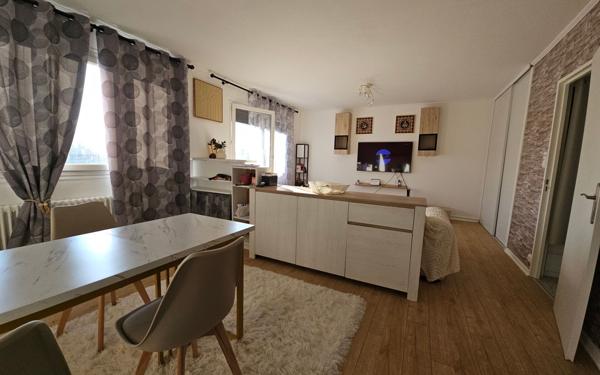 Appartement à vendre    2 pièces • 62,93 m2 Saint-Étienne