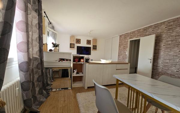 Appartement à vendre    2 pièces • 62,93 m2 Saint-Étienne