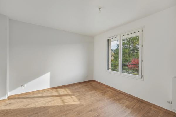 Maison à vendre 6 pièces SAINT GENIS POUILLY (01)