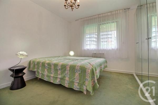 Appartement F4 à vendre  4 pièces - 107,55 m2 EVIAN LES BAINS - 74