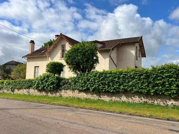Maison à vendre 8 pièces CHAUFFAILLES (71)