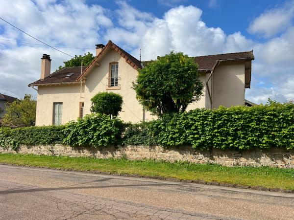 Maison à vendre 8 pièces CHAUFFAILLES (71)