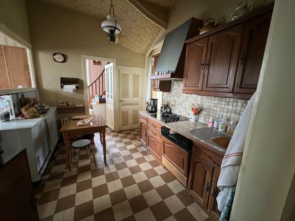 Maison à vendre 8 pièces CHAUFFAILLES (71)