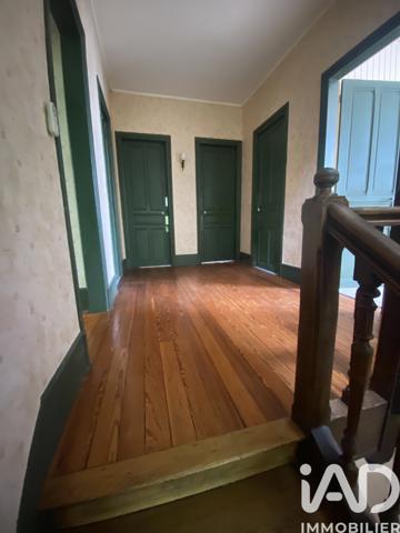 Maison à vendre 10 pièces 202 m² Noyon