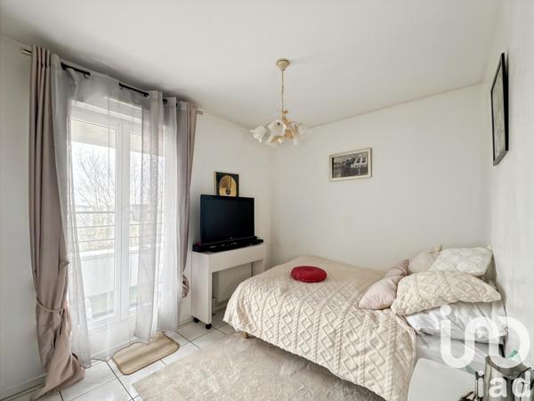 Appartement à vendre 4 pièces 70,11 m² Antony