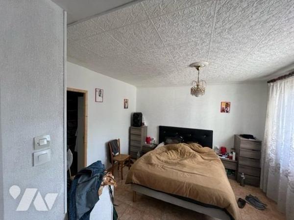 EVREUX QUARTIER NAVARRE MAISON T5 110m² VENDUE LOUEE 800 € / mois