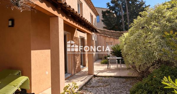 À vendre Maison 5 pièces 140 m² - Hyères 83400