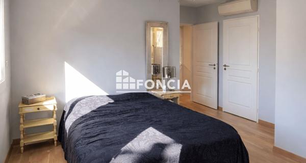 À vendre Maison 5 pièces 140 m² - Hyères 83400