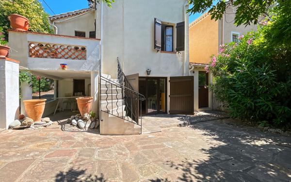 Maison à vendre    4 pièces • 35,52 m2 Fréjus