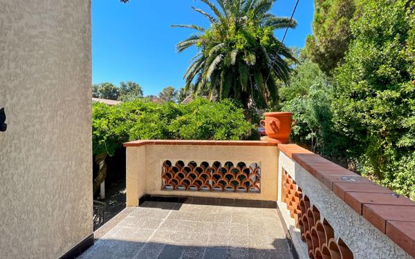 Maison à vendre    4 pièces • 35,52 m2 Fréjus