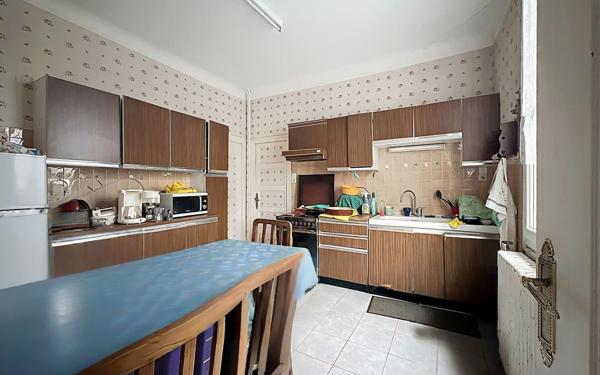 Maison à vendre    6 pièces •  Le Creusot